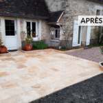 Aménagement d’une entrée de maison : terrasse, allée et cour - Paysagiste Lantana Paysage