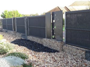 Aménagement de clôtures et gabions à Varetz - Paysagiste Lantana Les Bojardins - Brive-La-Gaillarde, Corrèze (19)