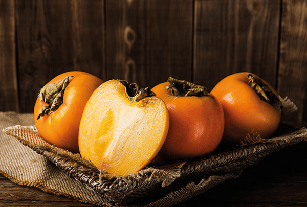 Le kaki, un fruit coloré pour l’hiver