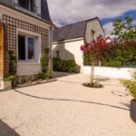 image d'une allée de jardin Lantana Paysage