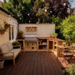 Coin barbecue aménagé sur une terrasse en bois